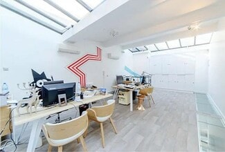 Office in Levallois-Perret for lease Interior Photo- Image 1 of 13