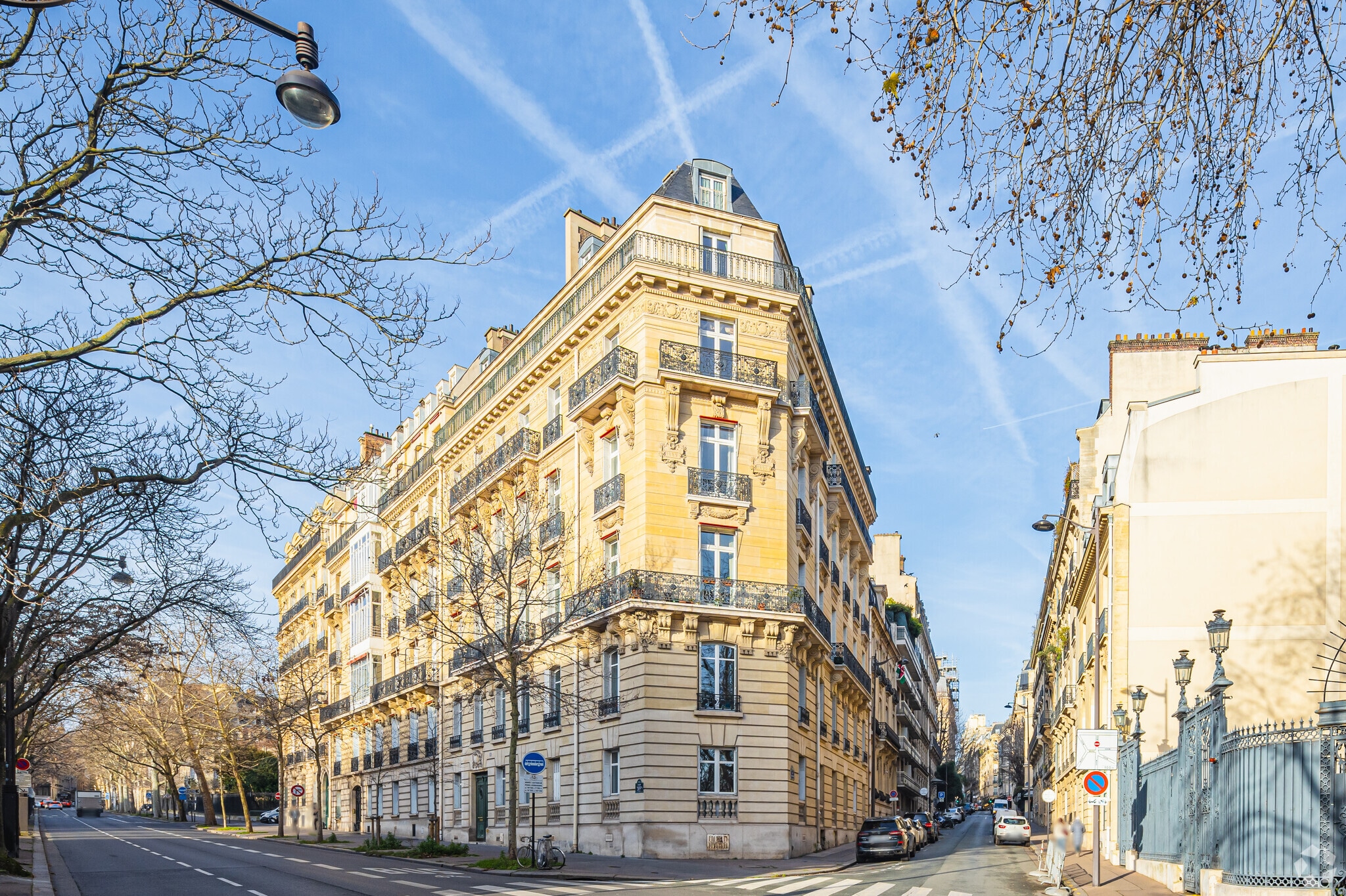 12 Avenue Du Président Wilson, Paris for sale Primary Photo- Image 1 of 5