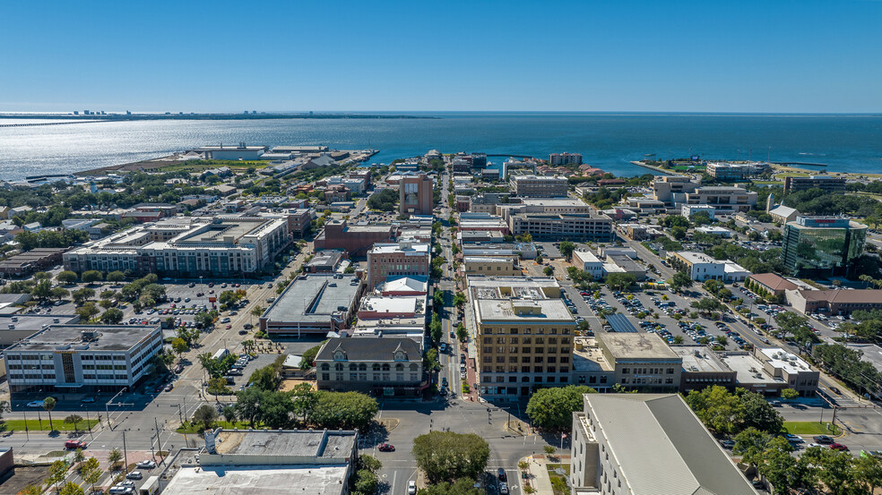 101 Palafox St, Pensacola, FL for sale - Building Photo - Image 2 of 11