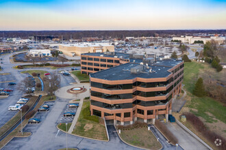 101 Bullitt Ln, Louisville, KY - aerial  map view