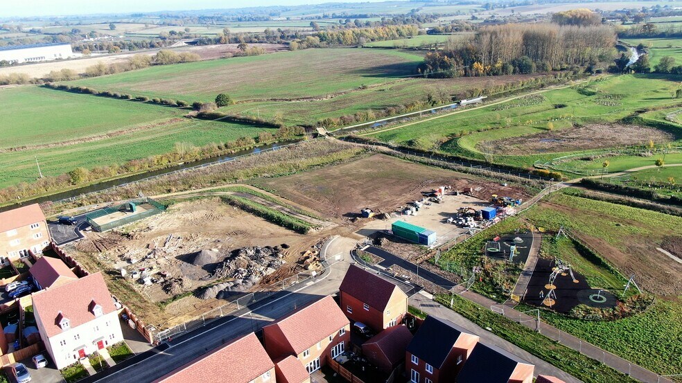 Longford Park, Bodicote for sale - Building Photo - Image 2 of 6