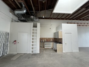 417-431 S Coast Hwy 101, Oceanside, CA for lease Interior Photo- Image 2 of 4