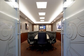 155 N Wacker Dr, Chicago, IL for lease Interior Photo- Image 1 of 12