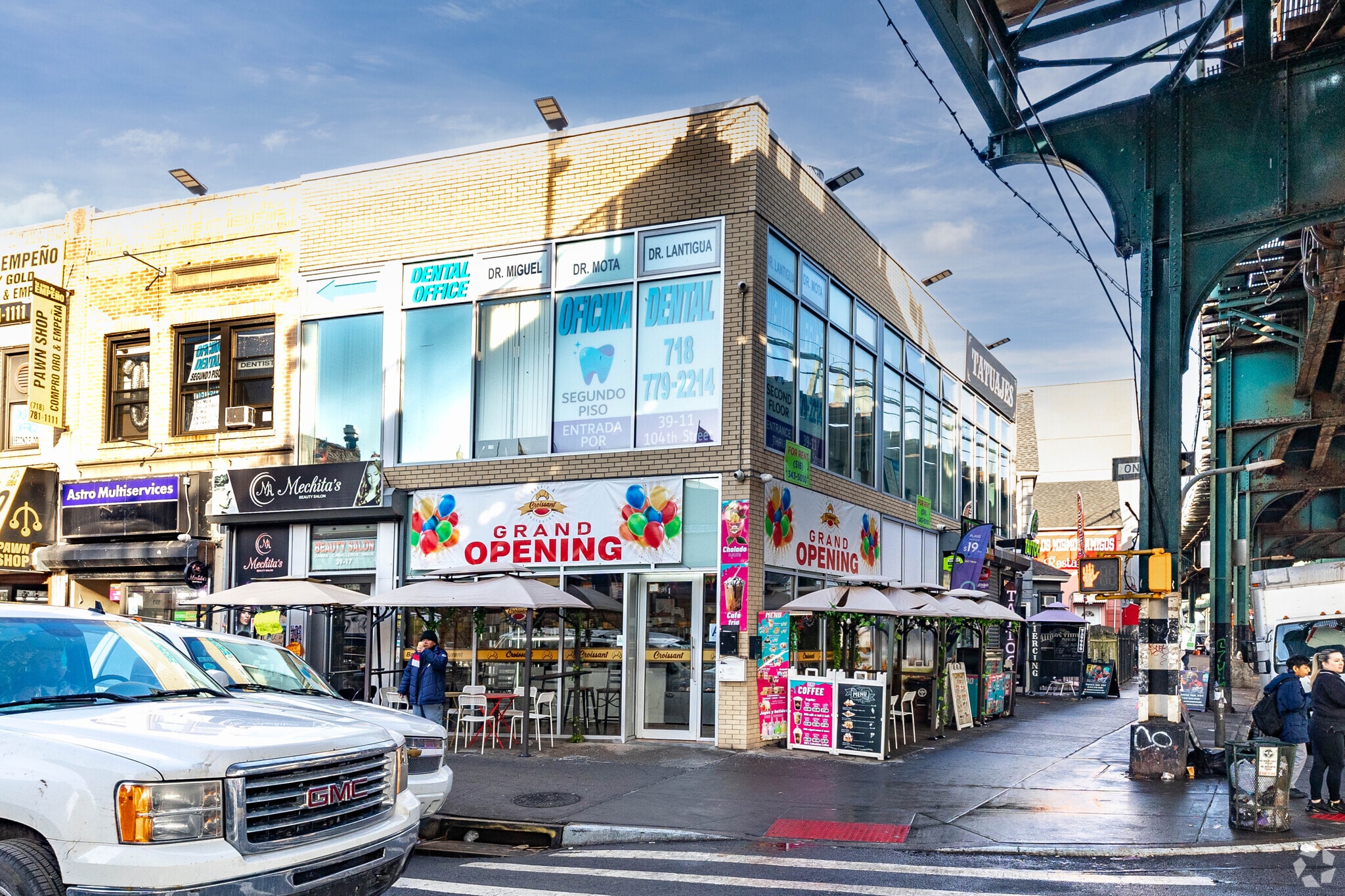 104-01 Roosevelt Ave, Corona, NY for lease Building Photo- Image 1 of 2