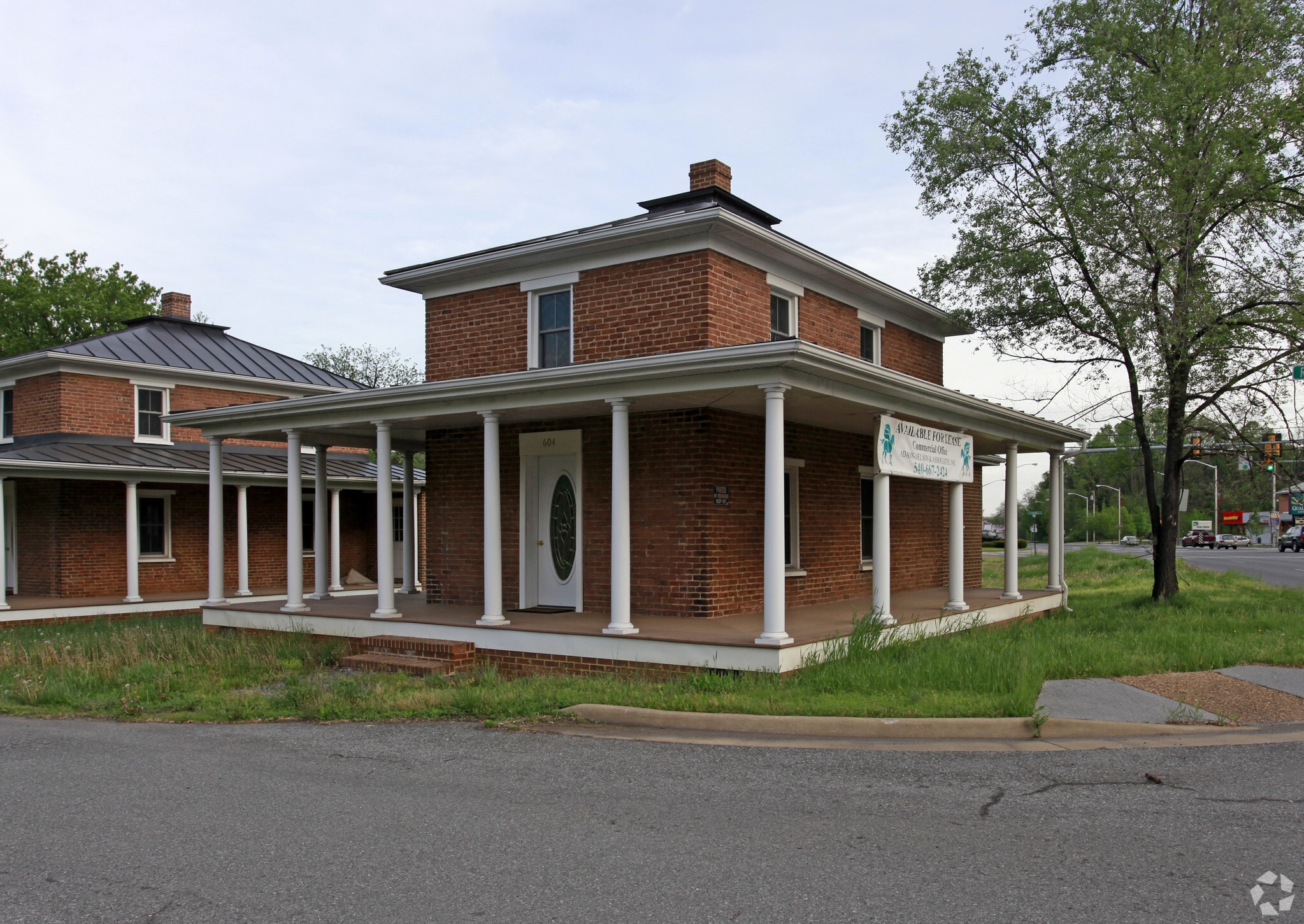 604 Radham St, Front Royal, VA for sale Primary Photo- Image 1 of 9