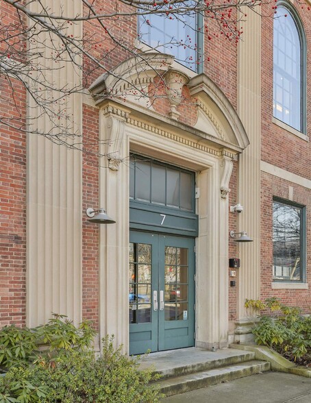 7 Market St, Stamford, CT for lease - Building Photo - Image 3 of 13