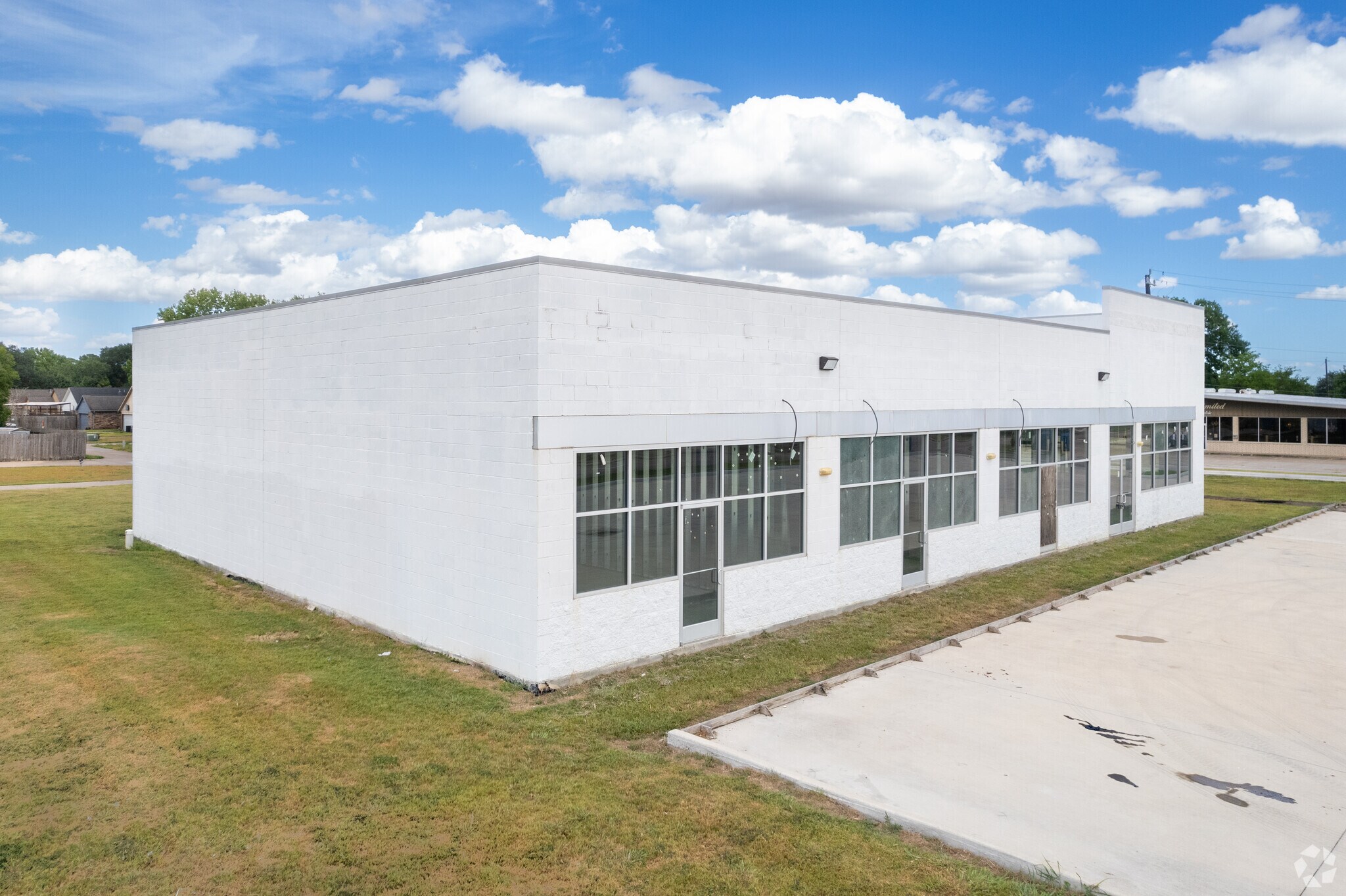 Retail in Rosenberg, TX for sale Primary Photo- Image 1 of 1