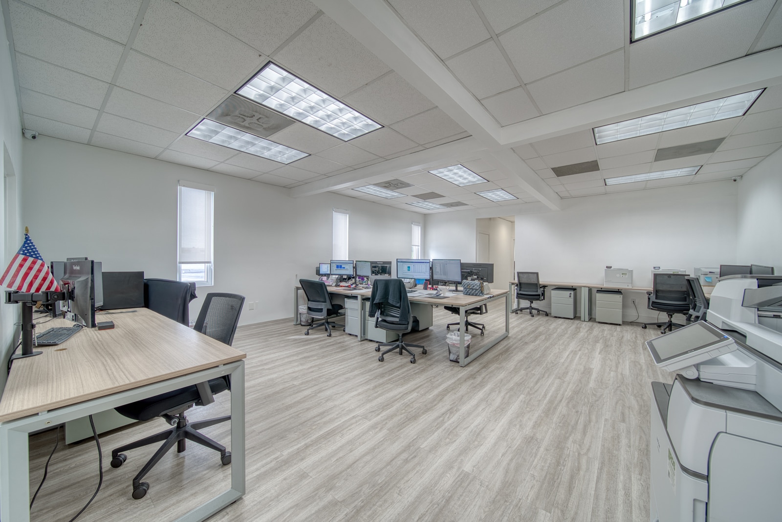 7500 NW 52nd St, Miami, FL for lease Building Photo- Image 1 of 53