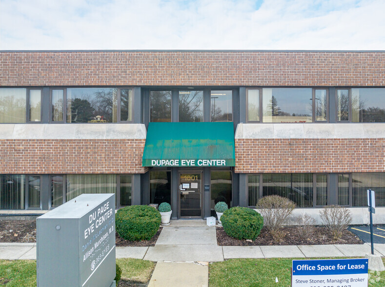 1001 Ogden Ave, Downers Grove, IL for lease - Building Photo - Image 2 of 7