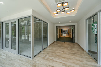 1101 2nd St SW, Rochester, MN for lease Interior Photo- Image 1 of 7