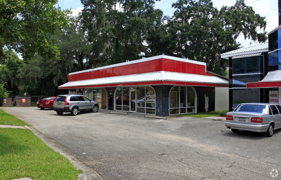 2806 Capital Cir NE, Tallahassee, FL for sale - Primary Photo - Image 1 of 1