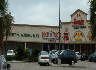 9938 Bellaire Blvd, Houston, TX for lease - Building Photo - Image 2 of 13