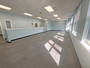 60 Rogers St, Manchester, NH for lease Interior Photo- Image 1 of 3