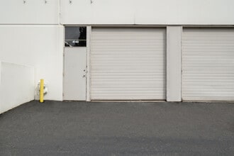 4002-4014 148th Ave NE, Redmond, WA for lease Building Photo- Image 2 of 20
