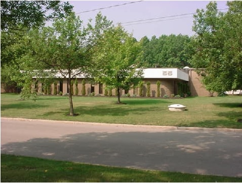 55 Woodridge Dr, Amherst, NY for lease - Building Photo - Image 3 of 3