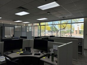 9025 S Kyrene Rd, Tempe, AZ for lease Building Photo- Image 2 of 4