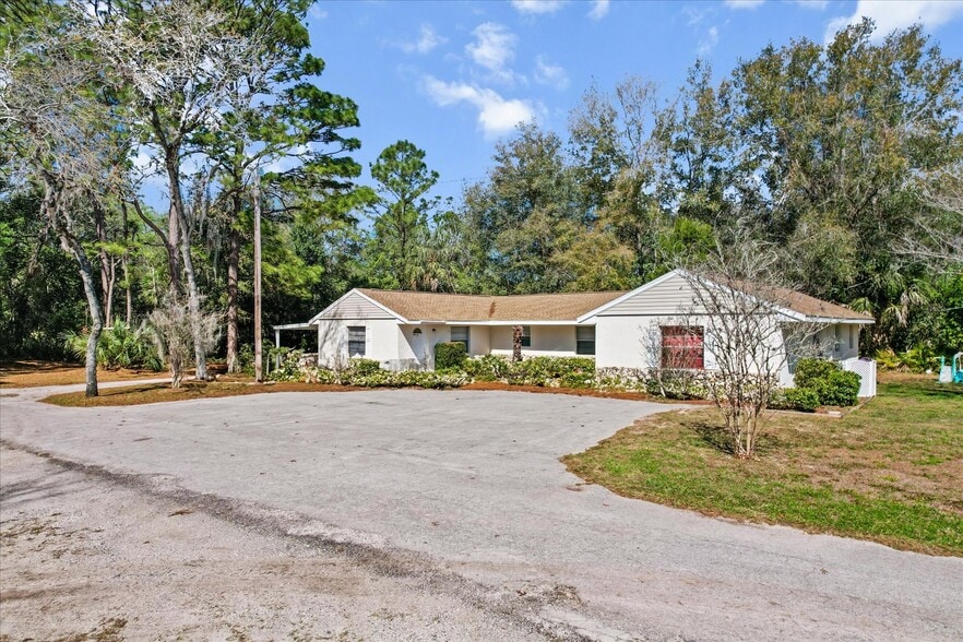 6370-6384 S Suncoast Blvd, Homosassa, FL for lease - Building Photo - Image 3 of 22