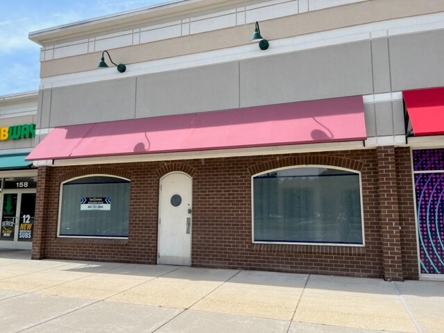 110-195 Village Dr, Waldorf, MD for lease Building Photo- Image 1 of 1