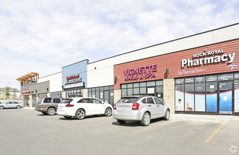 500 Royal Oak Dr NW, Calgary, AB for sale - Building Photo - Image 3 of 10