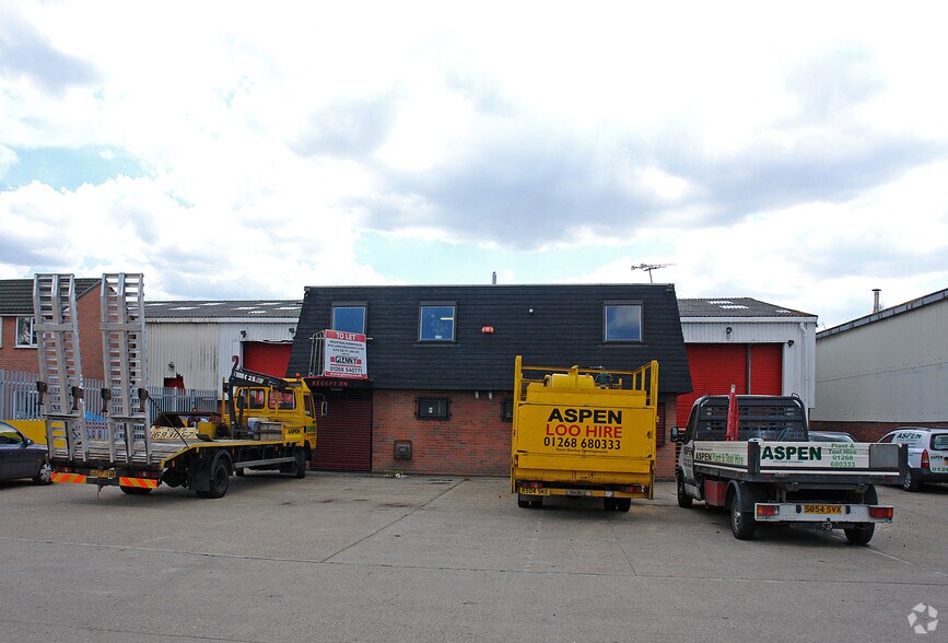 14 Kings Rd, Canvey Island, SS8 0QY