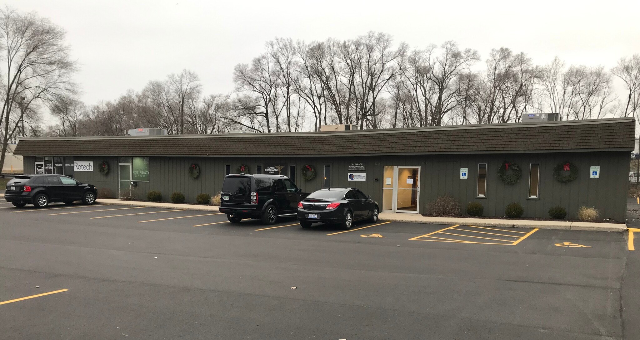 1717 4 Mile Rd NE, Grand Rapids, MI 49525