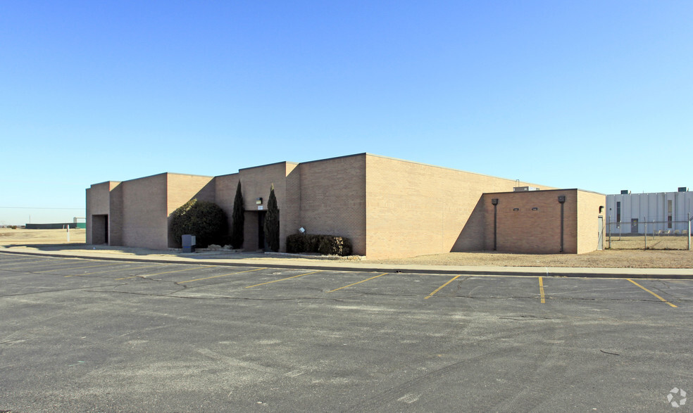 1218 W Rock Creek Rd, Norman, OK for lease - Primary Photo - Image 1 of 2