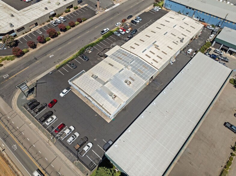 820 Beckman Rd, Lodi, CA for sale - Building Photo - Image 2 of 27