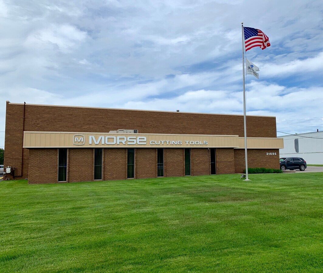 31695 Stephenson Hwy, Madison Heights, MI 48071