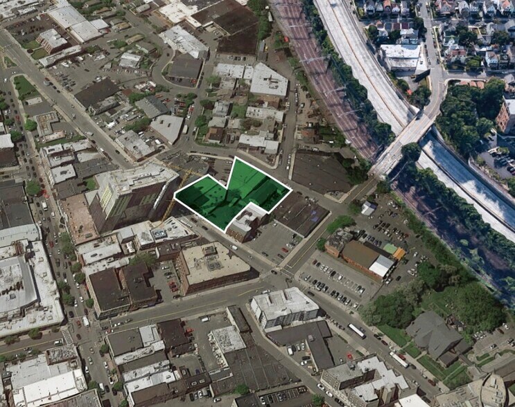 349 Huguenot St, New Rochelle, NY for sale - Primary Photo - Image 1 of 1