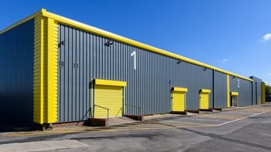 7 Woodrow Way, Gloucester for lease Building Photo- Image 2 of 6