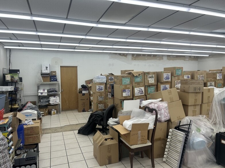 310 W Union Ave, Bound Brook, NJ for lease - Building Photo - Image 3 of 5