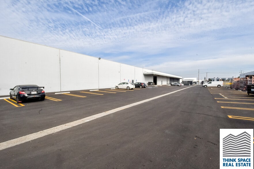 9419 Mason Ave, Chatsworth, CA for lease - Building Photo - Image 3 of 67