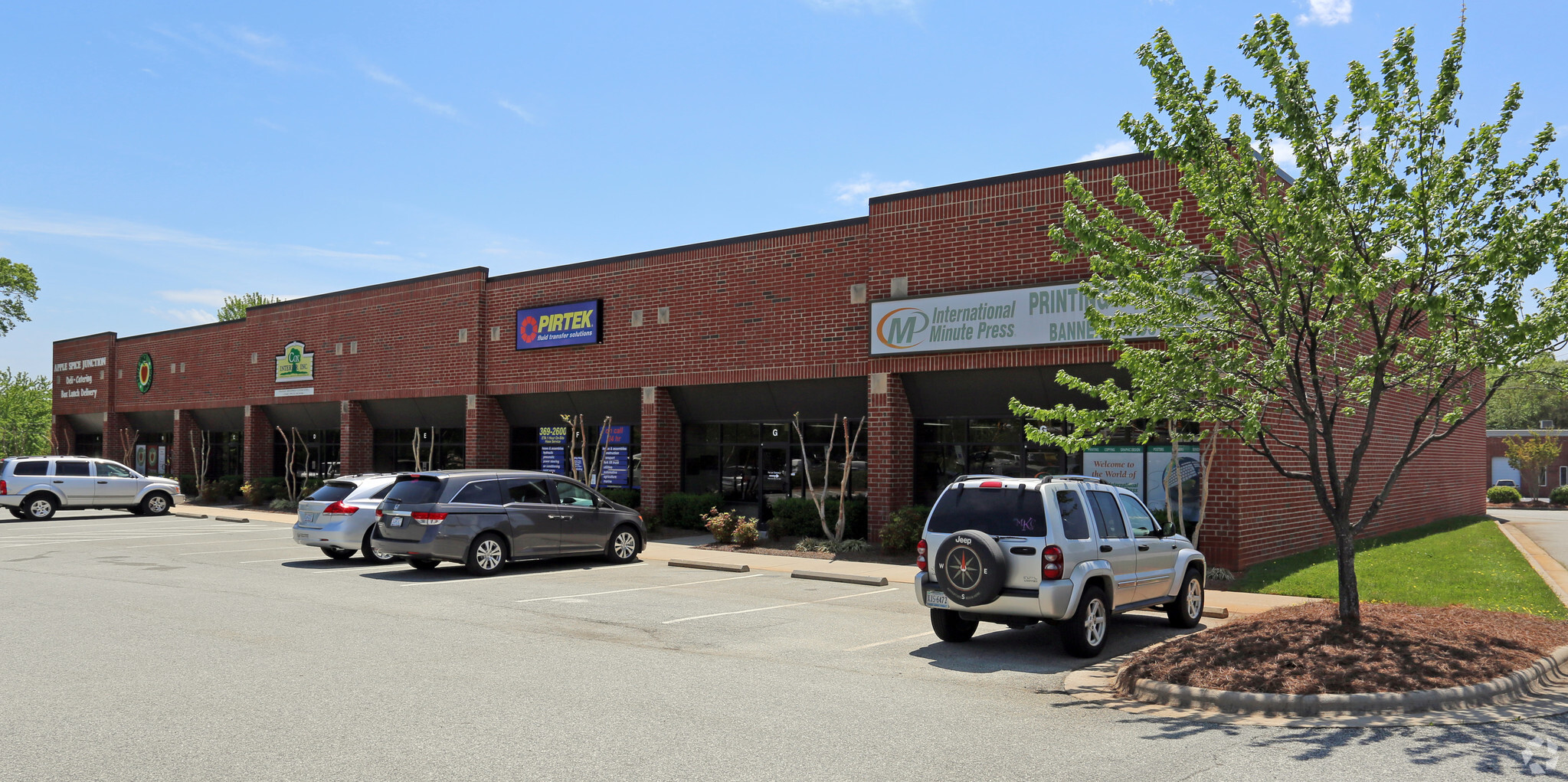 104 Meadowood St, Greensboro, NC for lease Building Photo- Image 1 of 7