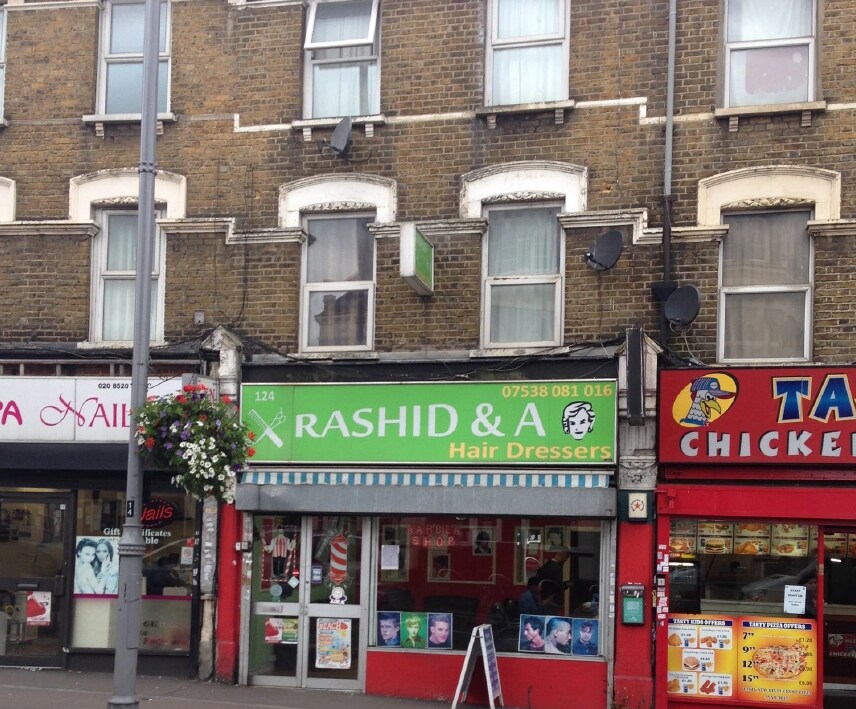 124 Hoe St, London, LND E17 4QR