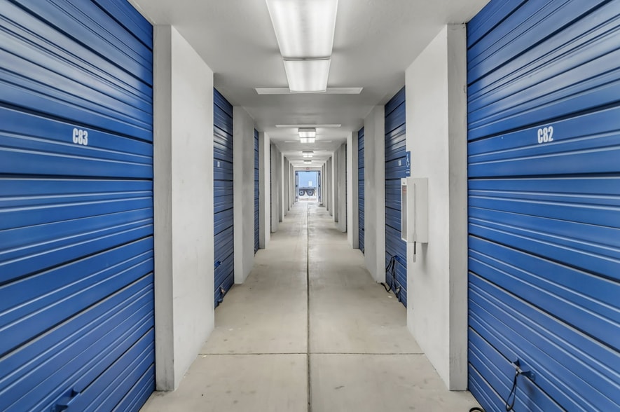 Multi State 6 Property Portfolio portfolio of 6 properties for sale on LoopNet.com - Building Photo - Image 3 of 27