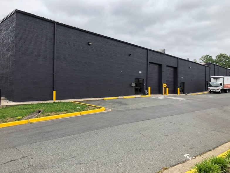 5720-5726 Lafayette Pl, Hyattsville, MD for lease - Building Photo - Image 2 of 6