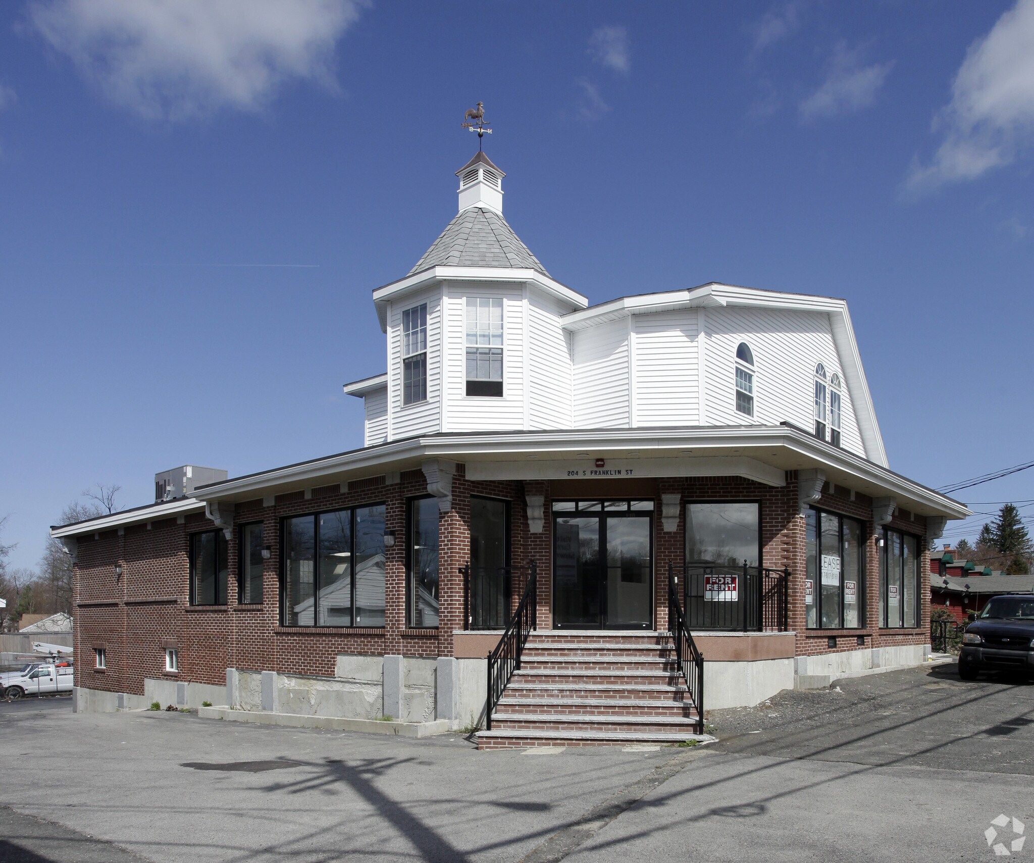 204 S Franklin St, Holbrook, MA for sale Primary Photo- Image 1 of 1
