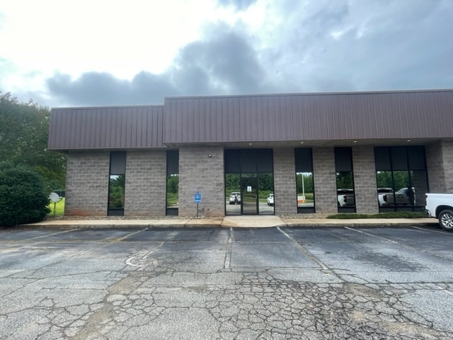 321 Tucapau Rd, Duncan, SC for lease Building Photo- Image 1 of 1