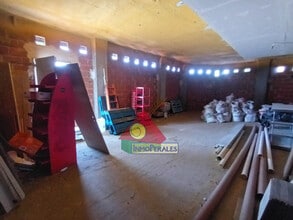 Retail in Madrid, Madrid for lease Interior Photo- Image 1 of 6