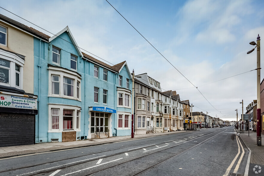 14-16 Lytham Rd, Blackpool for sale - Building Photo - Image 2 of 3