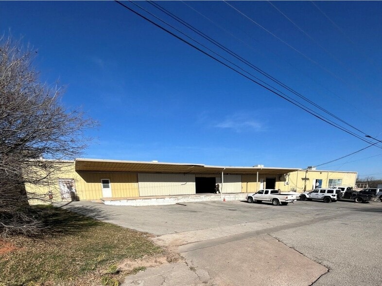 226 S 7th Ave, Abilene, TX for lease - Building Photo - Image 2 of 4
