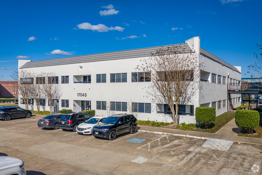 17043 El Camino Real, Houston, TX for lease - Building Photo - Image 1 of 14