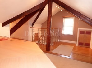 126 Caerleon Rd, Newport for lease Interior Photo- Image 2 of 3