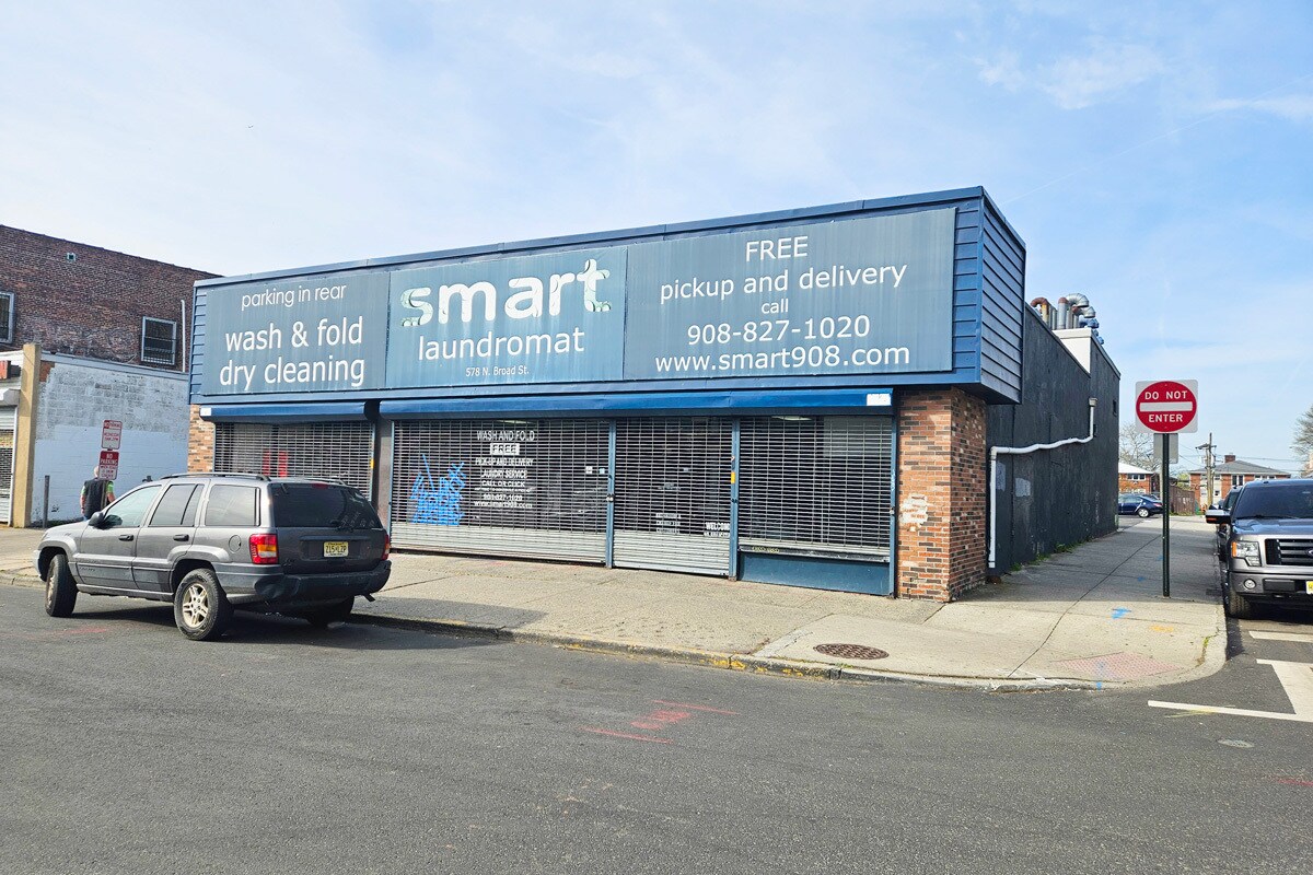 578 N Broad St, Elizabeth, NJ 07208