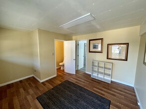 8301 Folsom Blvd, Sacramento, CA for lease Interior Photo- Image 1 of 4