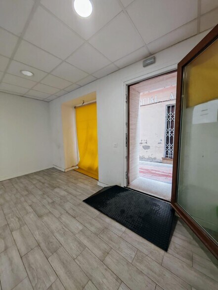Retail in Alagón, Zaragoza for lease - Building Photo - Image 3 of 19