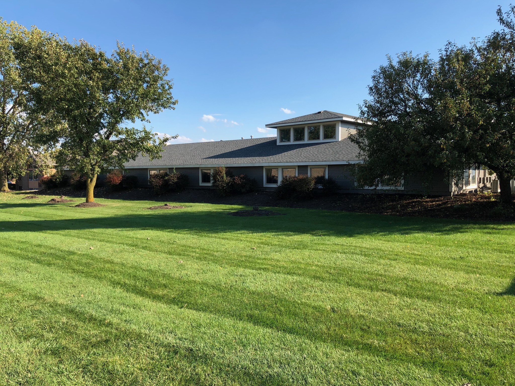 1020 E Dupont Rd, Fort Wayne, IN for sale Building Photo- Image 1 of 1