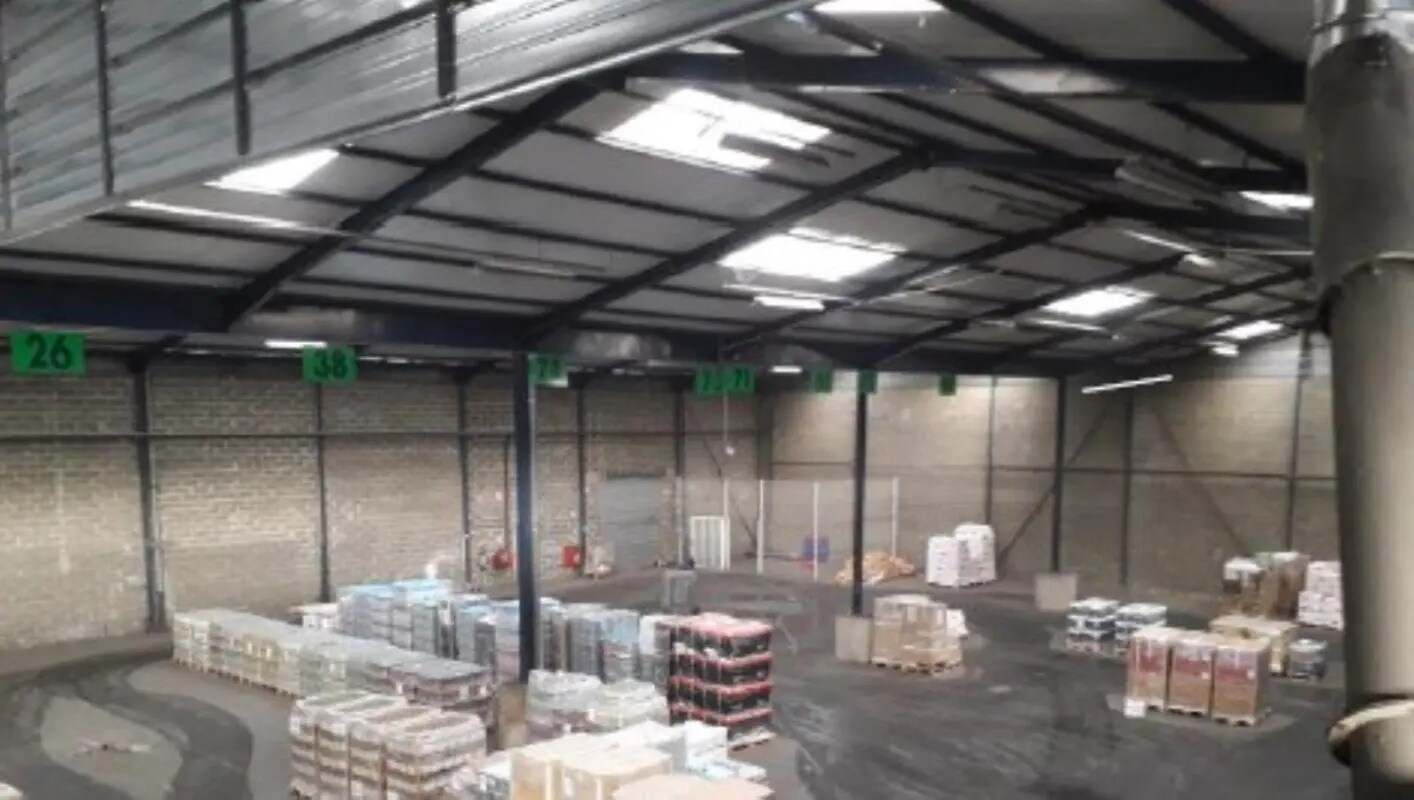 Industrial in Corbas for lease Building Photo- Image 1 of 1