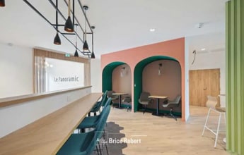 Office in Lyon for lease Interior Photo- Image 2 of 13