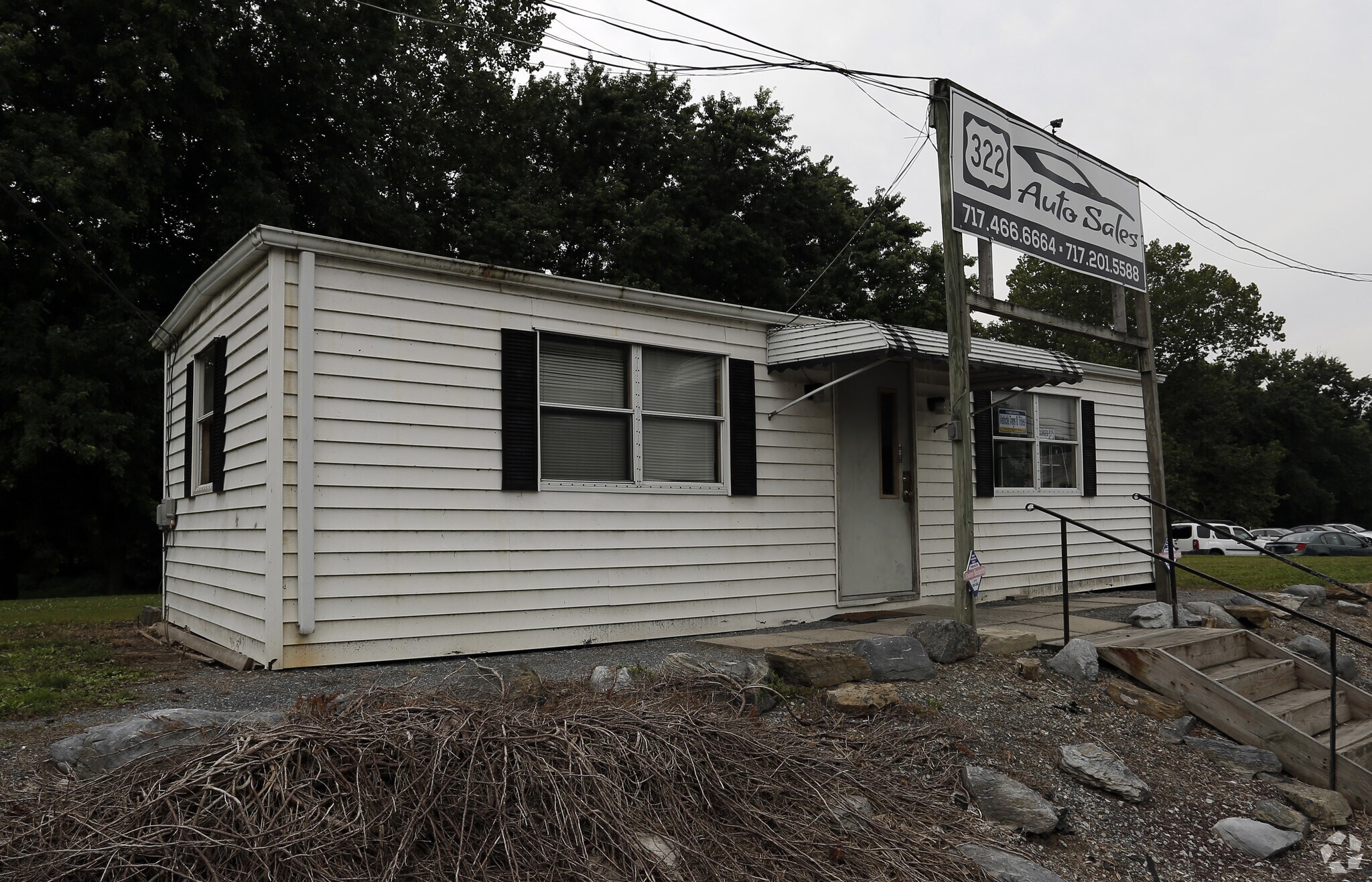 1589 Division Hwy, Ephrata, PA for sale Primary Photo- Image 1 of 1